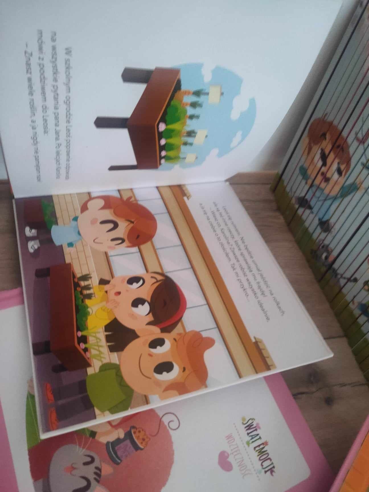 Świat emocji 41 sztuk hachette kolekcja emocje książeczki dla dzieci