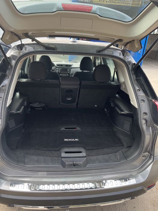 Ниссан рог 2019год авто