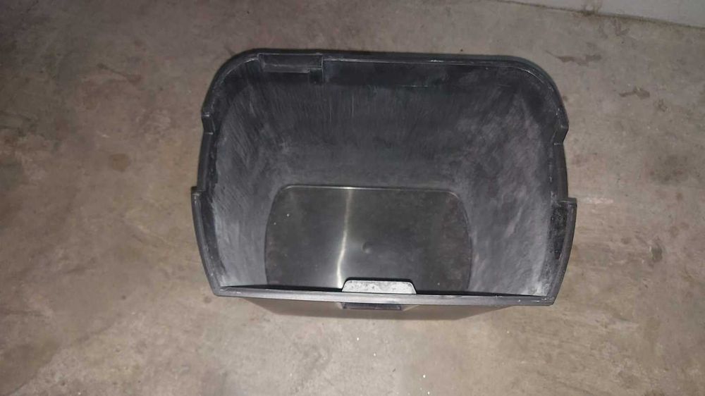 Triturador de Papel / Documentos Hama Premium M8