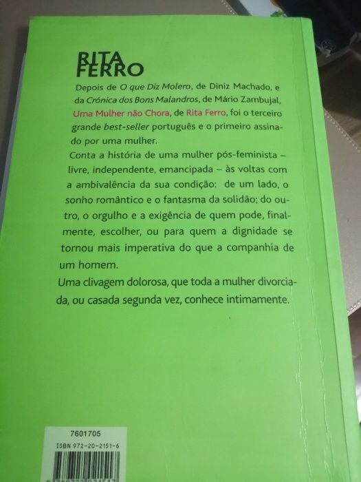 Livro «Uma Mulher não chora», Rita Ferro