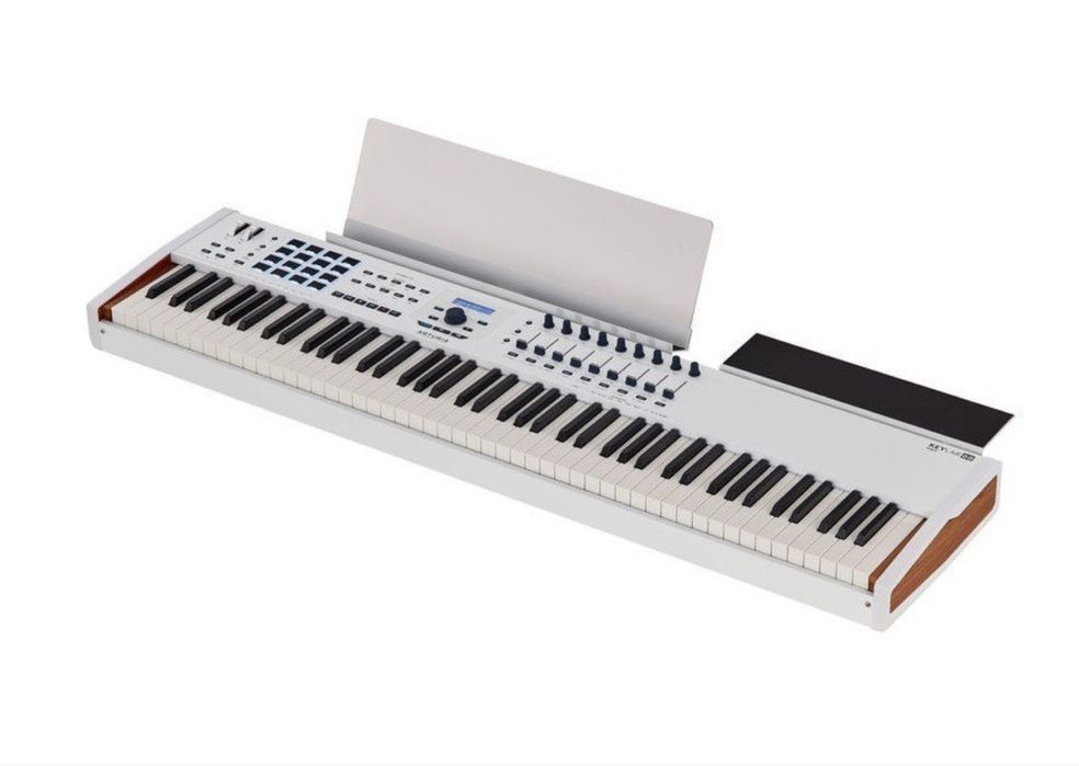 Arturia KeyLab 88 Mk 2 - klawiatura midi