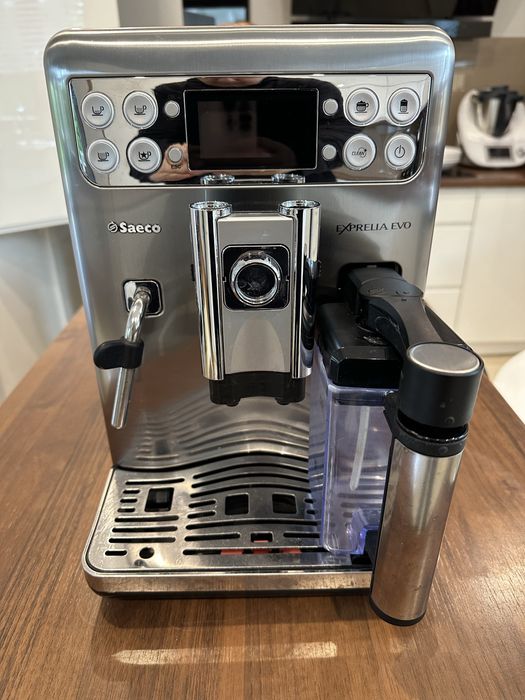Ekspres do kawy Saeco ExpreliaEvo