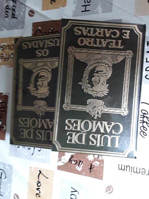 Dois ,Volumes de Luis de Camões.