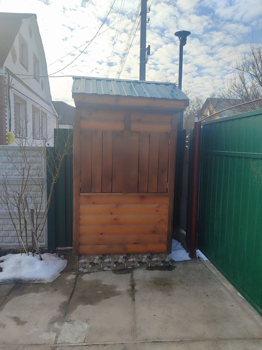 Продається добротний будинок по провулку Лісний.