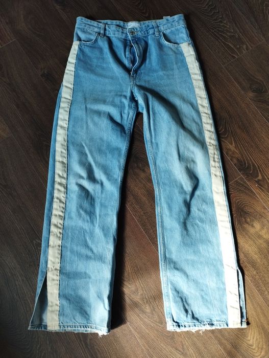 Spodnie jeansy Bershka