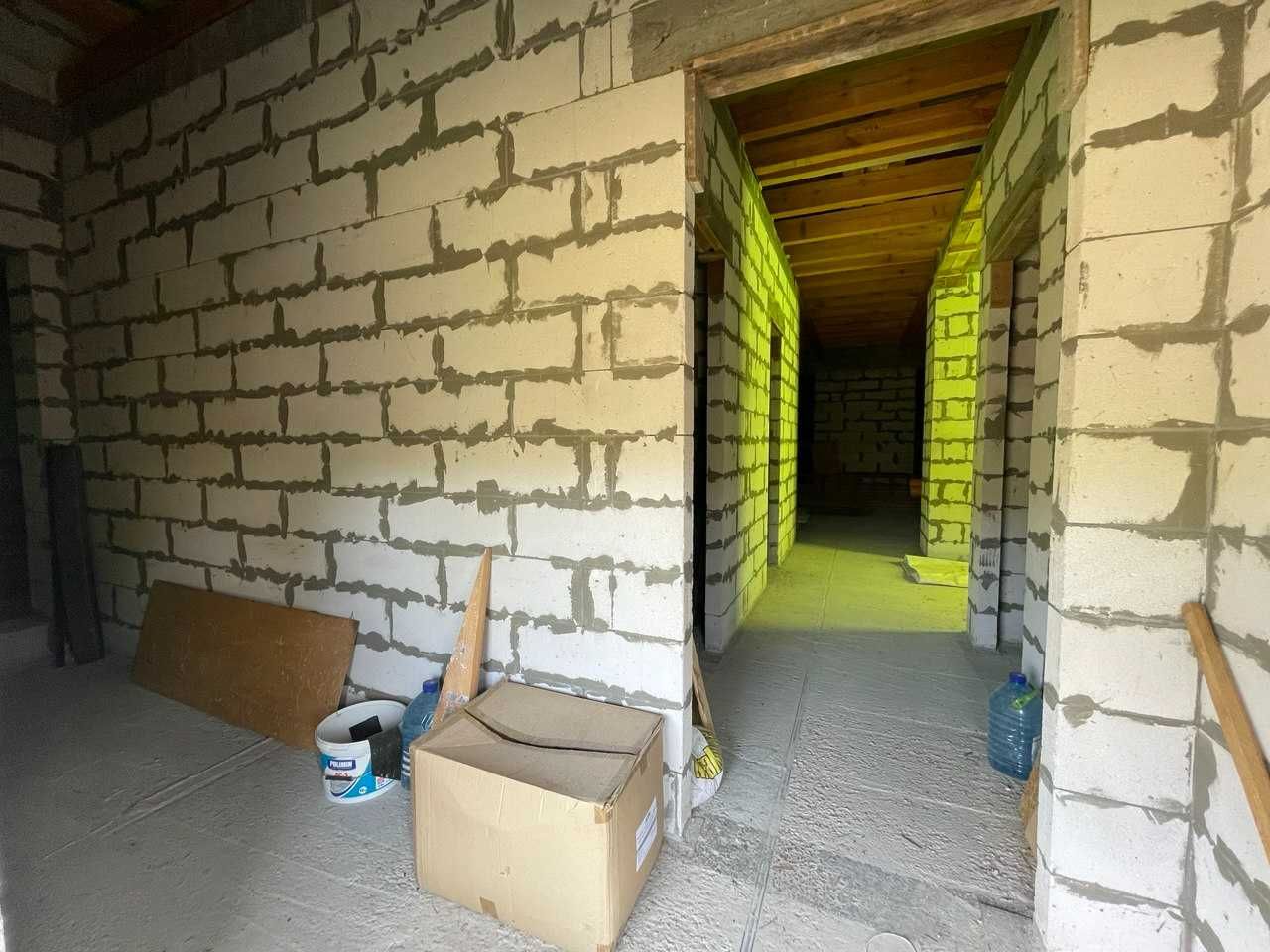 Просторий будинок 140 м² з гаражем біля лісу, 10 соток, Дмитрівка