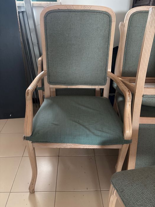 Cadeiras de sala de jantar