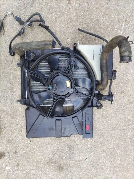 Radiador água+motoventilador+vaso expansão-Hyundai Getz 2005 Gasolina
