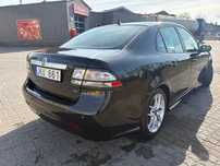 Saab 9-3 2010 mod 2011 czarny sedan 9-3 diesel manual 6 biegów