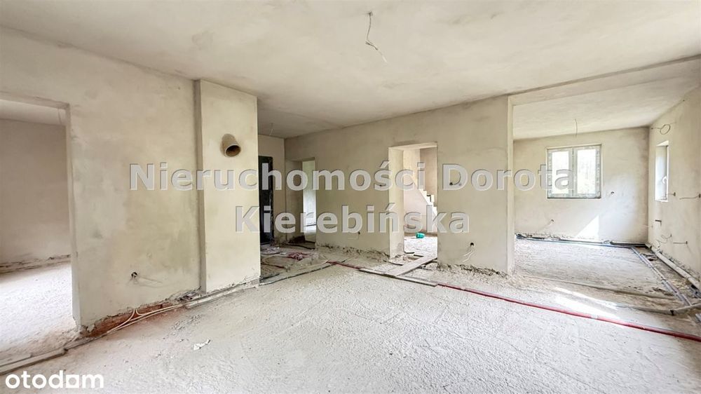 Osada- dom stan surowy zamknięty.