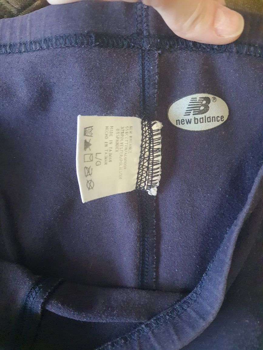 Шорти темно сині New Balance