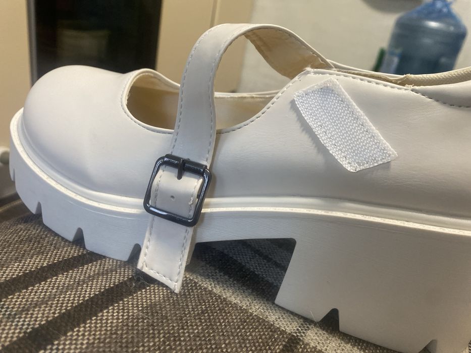 Туфлі Лоліти білі