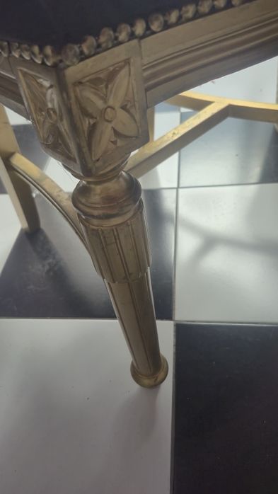 Cadeira Antiga clássica Luis Xv