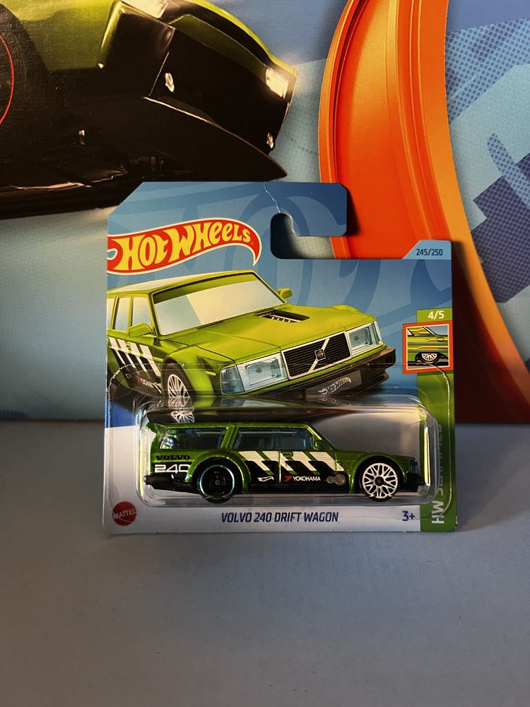 Hot wheels mattel volvo 240 drift wagon