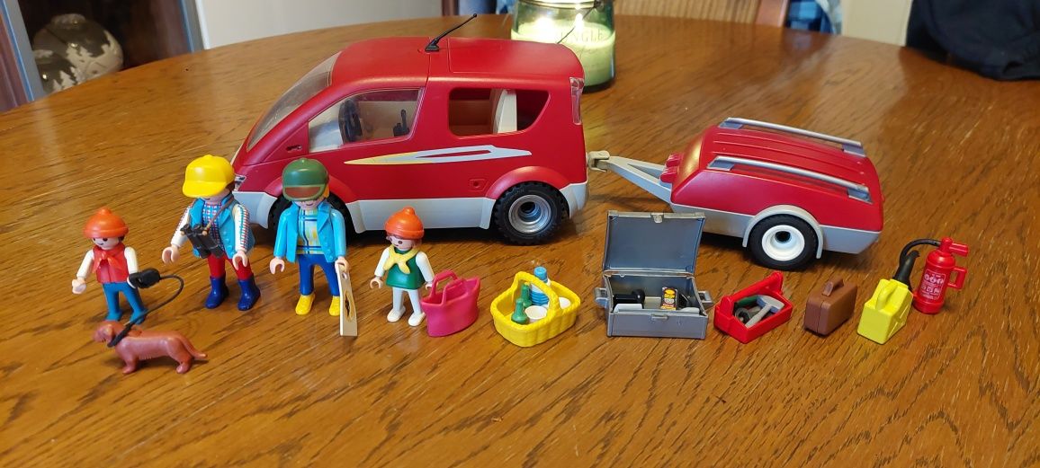 Playmobil samochód