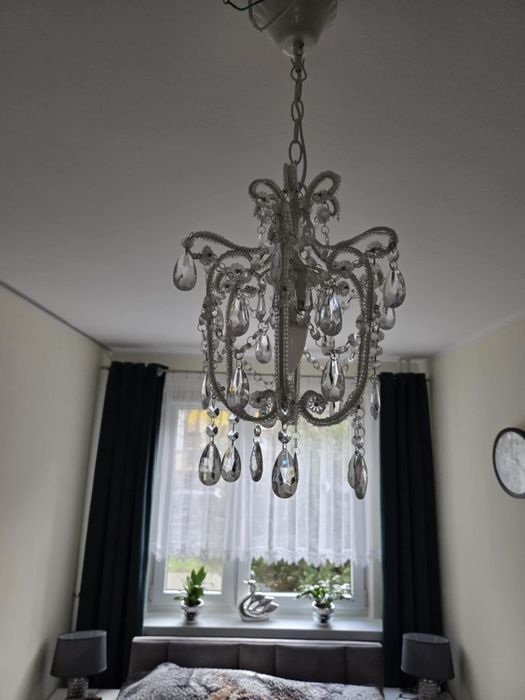 Żyrandol z kryształkami