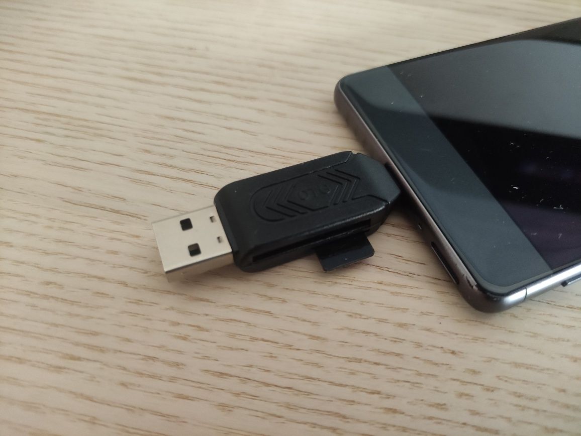 Leitor de cartões SD para USB e Micro USB (NOVO)