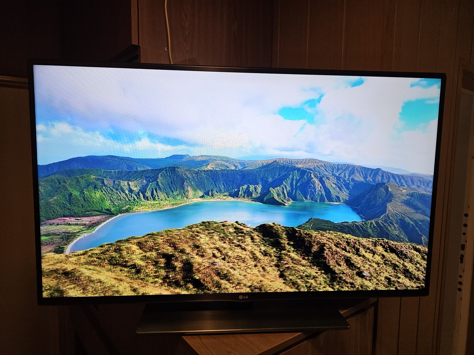 Telewizor LG 42 smart tv WiFi