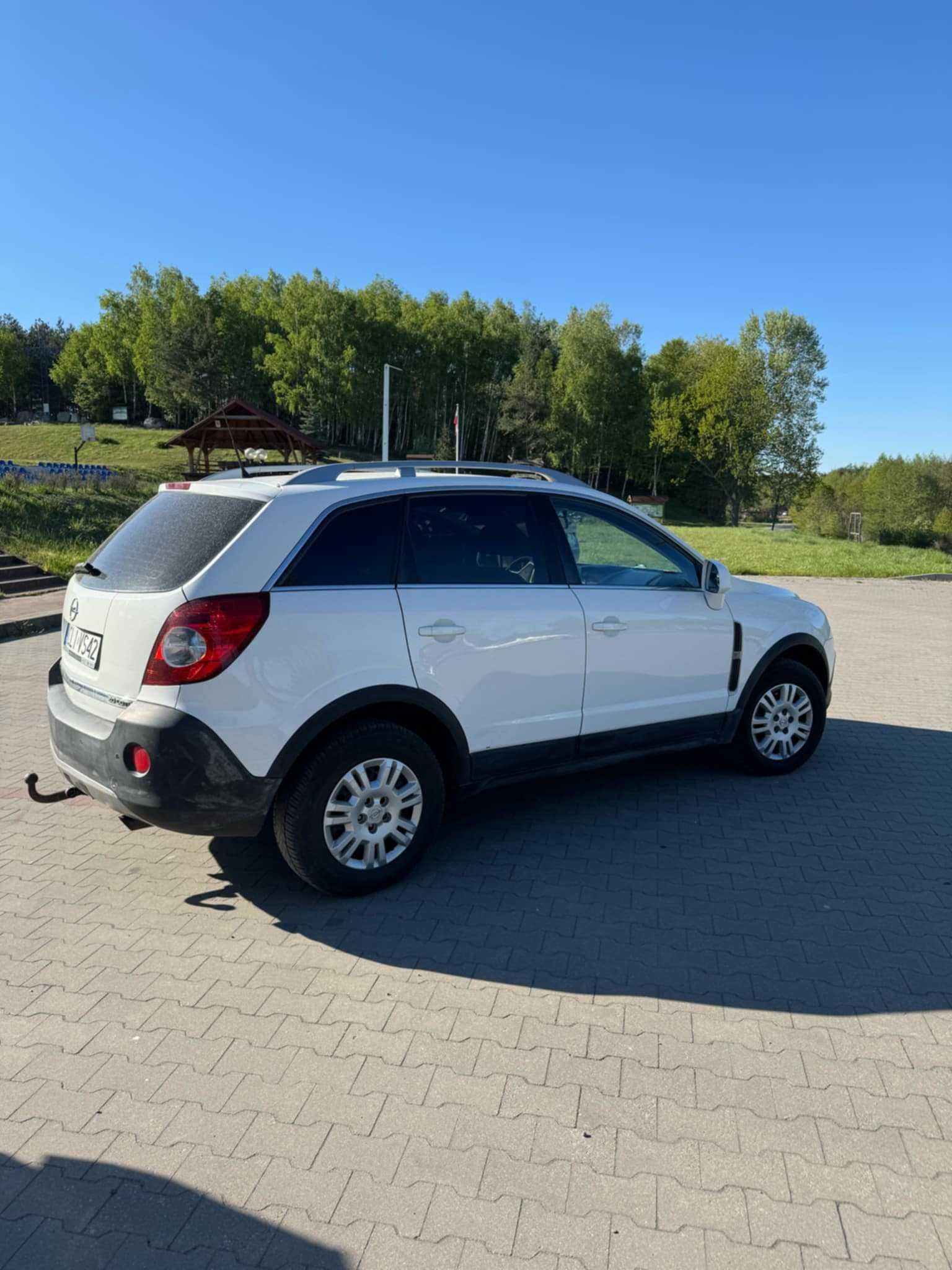 Opel Antara 2.0 TDI 150KM 4x4 • Bezwypadkowy • Tylko 270 000 km!