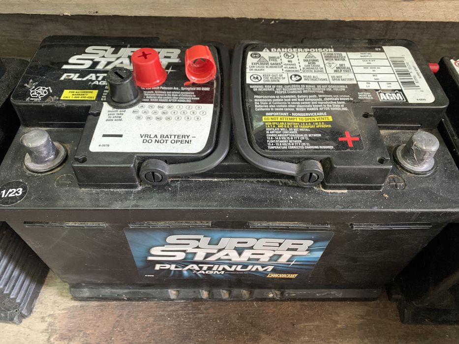 Відповідальне зберігання з періодичною підзарядкою акумуляторів Сервіс