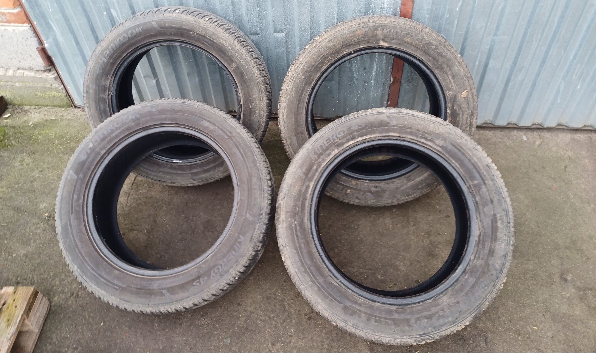 Opony wielosezonowe Hankook Kinergy 4S 235/55 R17 DOT24 22