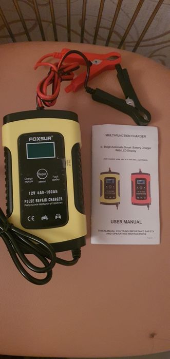 Зарядний пристрій 12v 5A