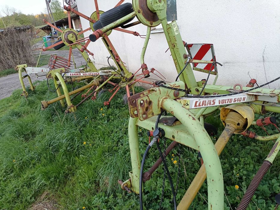 przetrzasarka przewracarka claas w volto 540 sl