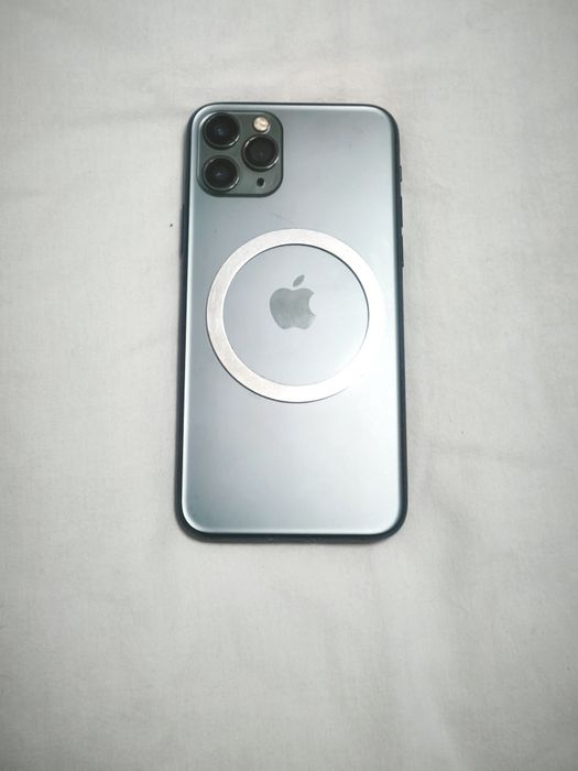 iPhone 11iPhone 11 pro 256 gb

Estado bom. Verde escuro.

Pode testar