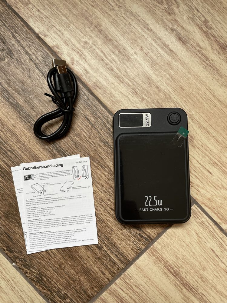 Бездротовий павербанк MagSafe 5000mAh 22w Новий з дислеєм