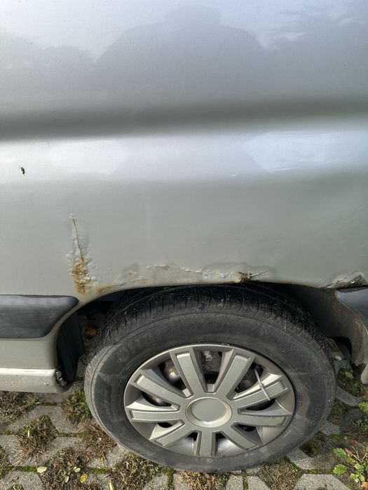 Peugeot Partner 2000 1.9 diesel izoterma nowy przegląd i oc