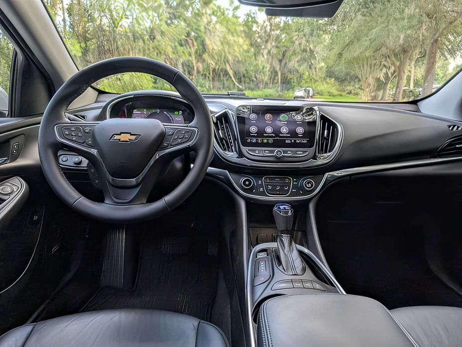 Chevrolet Volt      2019