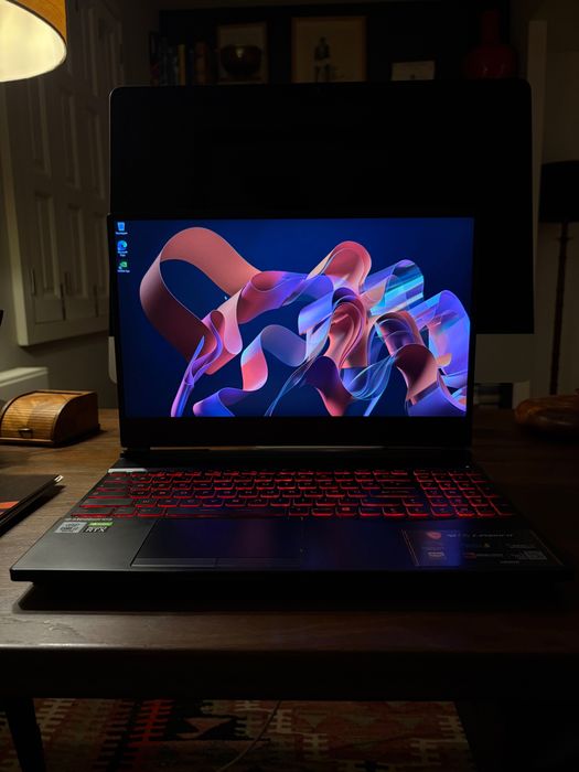MSI Leopard GL65 - i7 / RTX 2060 / SSD / 144Hz Portátil Gaming