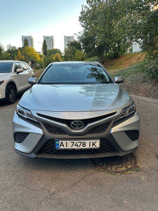 Toyota Camry 2018