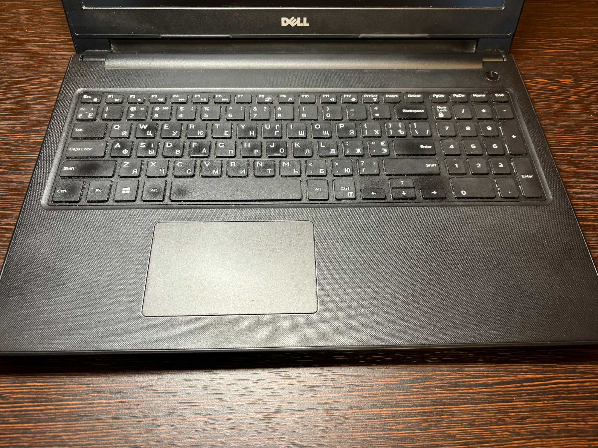 Продам Ноутбук Dell Inspiron 3567/ Intel Core i3-7020U