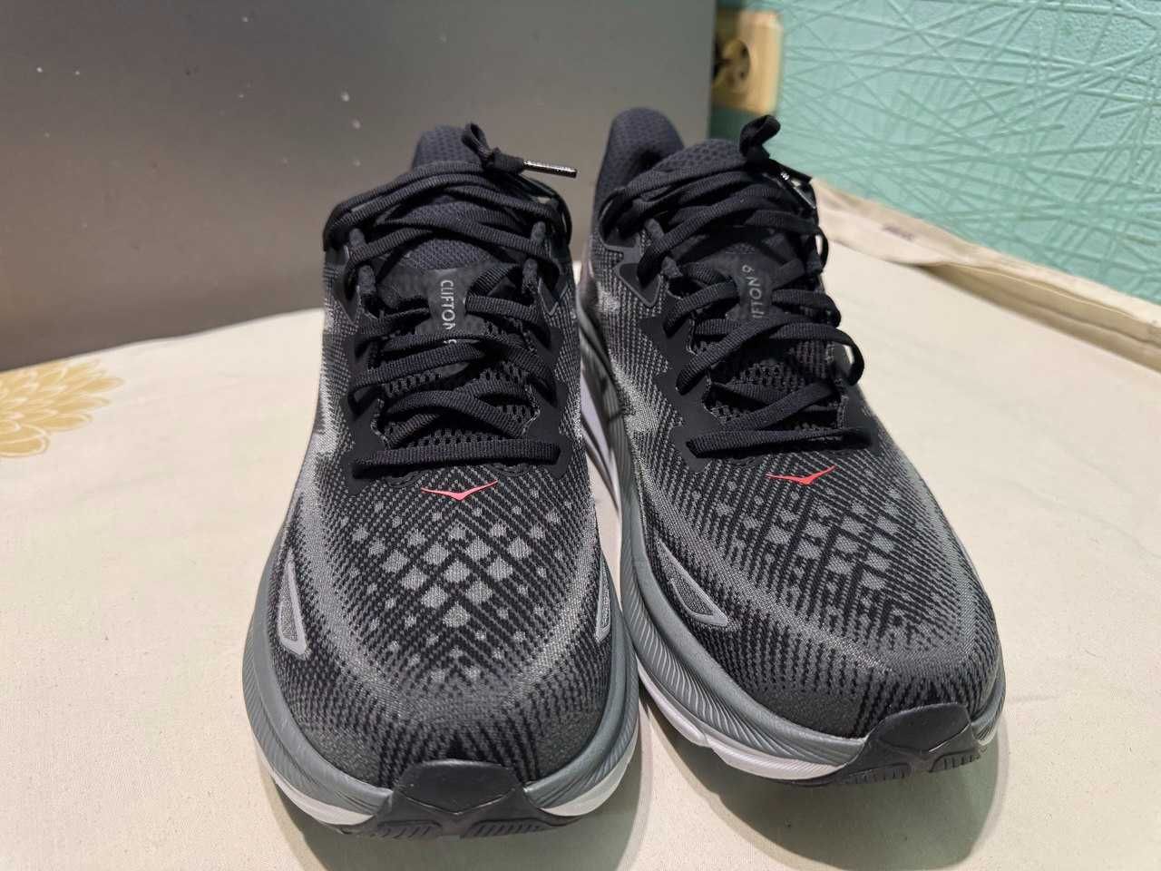 Кроссовки HOKA One One Clifton 9 US 13 UK12.5 Новые Оригинал