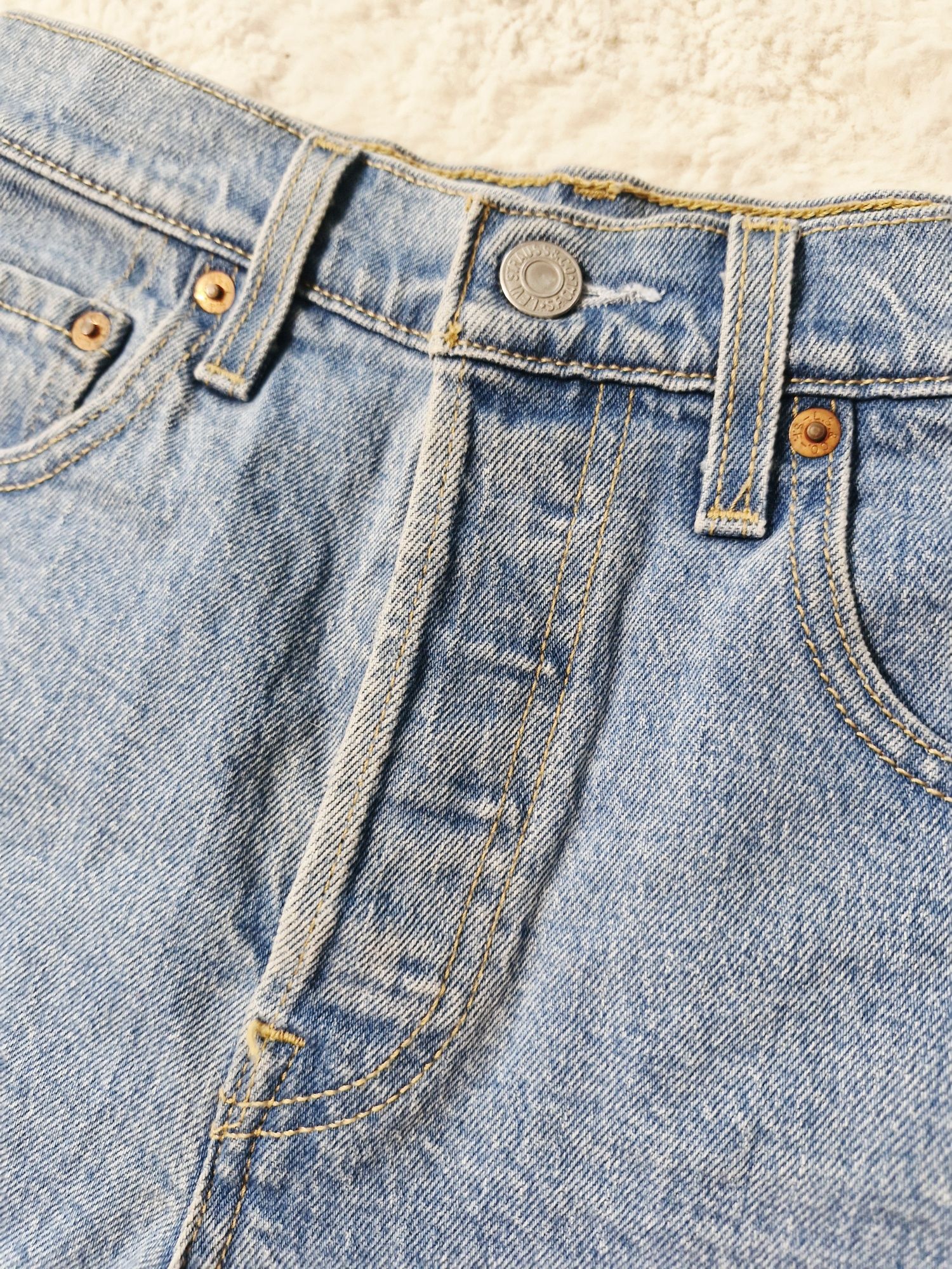 Szorty Levi's 25