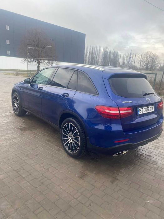 Продам машину glc 300