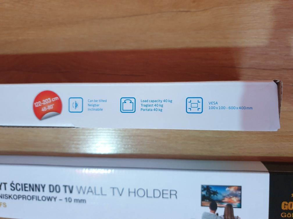 Zestaw montażowy TV na ścianie uchwyt wieszak hdmi led