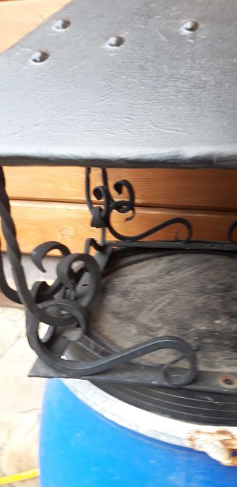 Дашок на комин кований