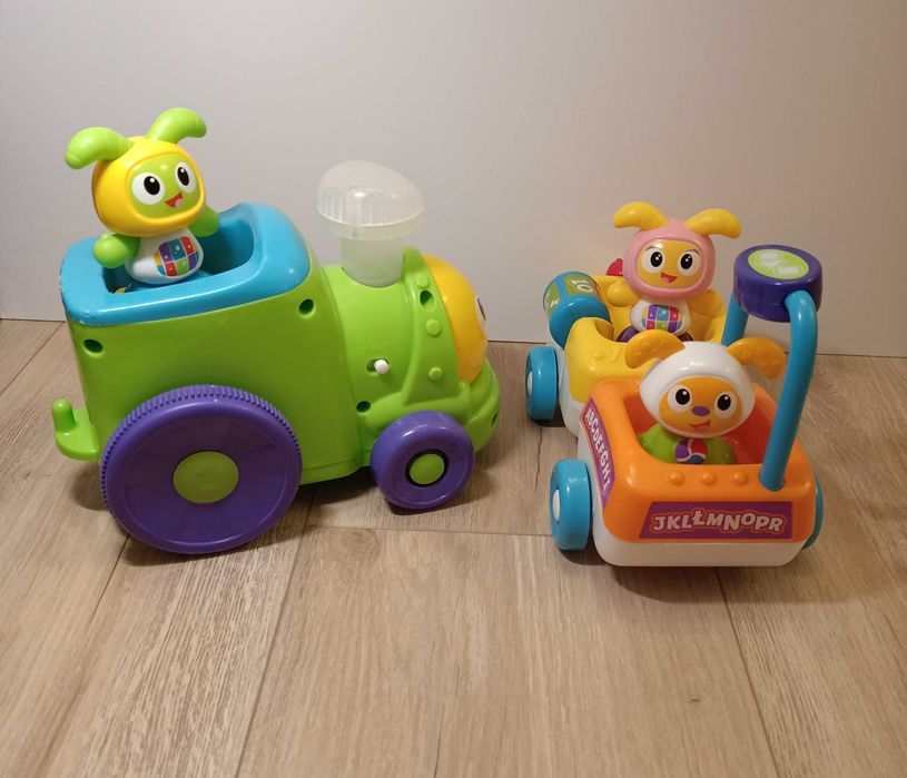 Interaktywny pociąg BeBo marki Fisher Price