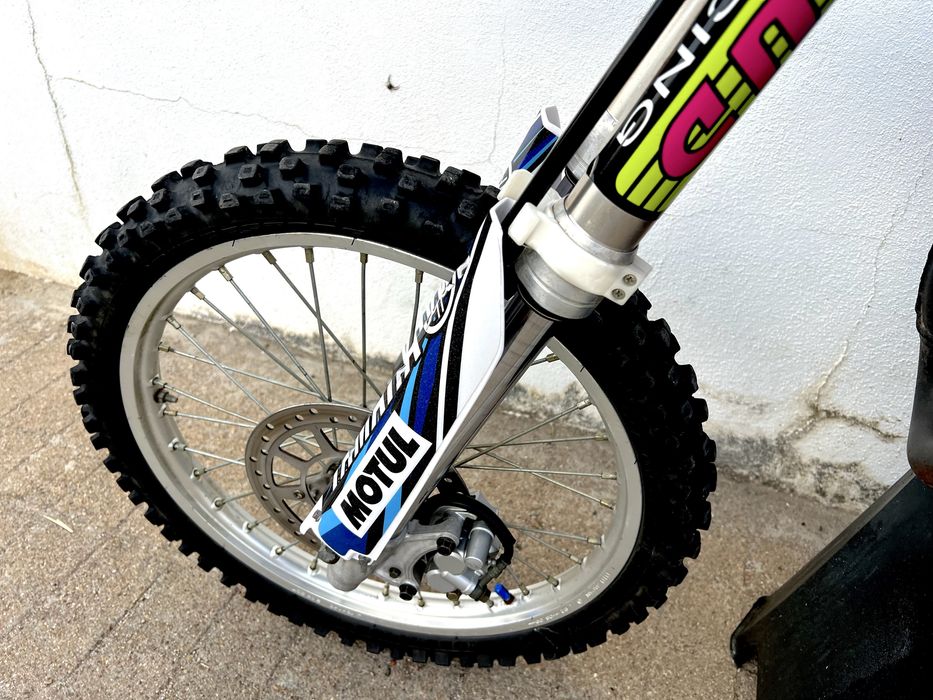 Yamaha Yz 85 ————-nao matriculada