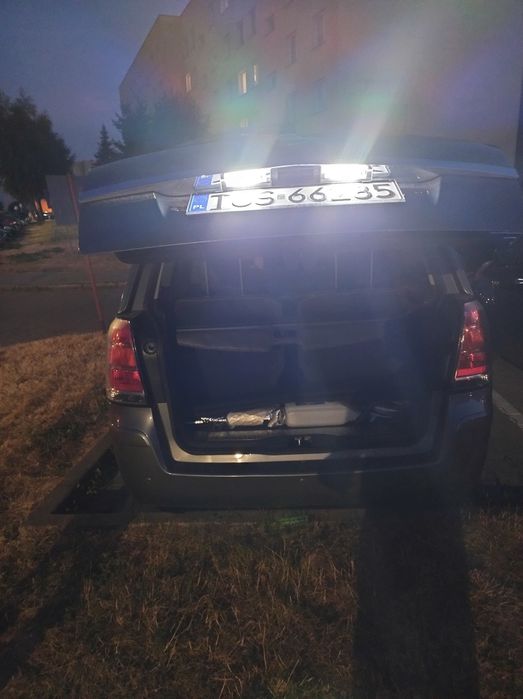 Opel Zafira B 1.6 8.800 zl.Zamiana Możliwa na coś nie na auto.