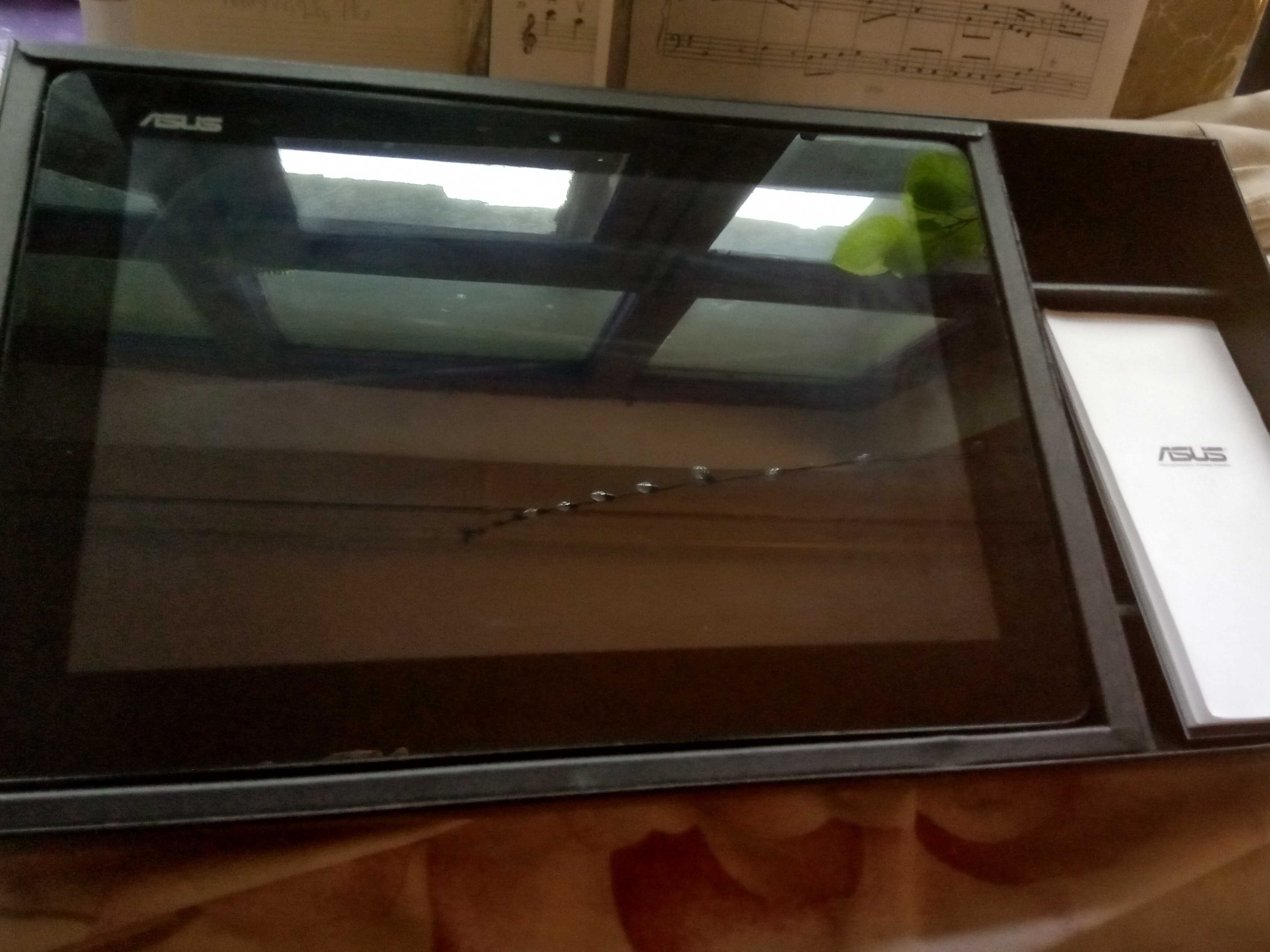 Планшет Asus  padfone 2