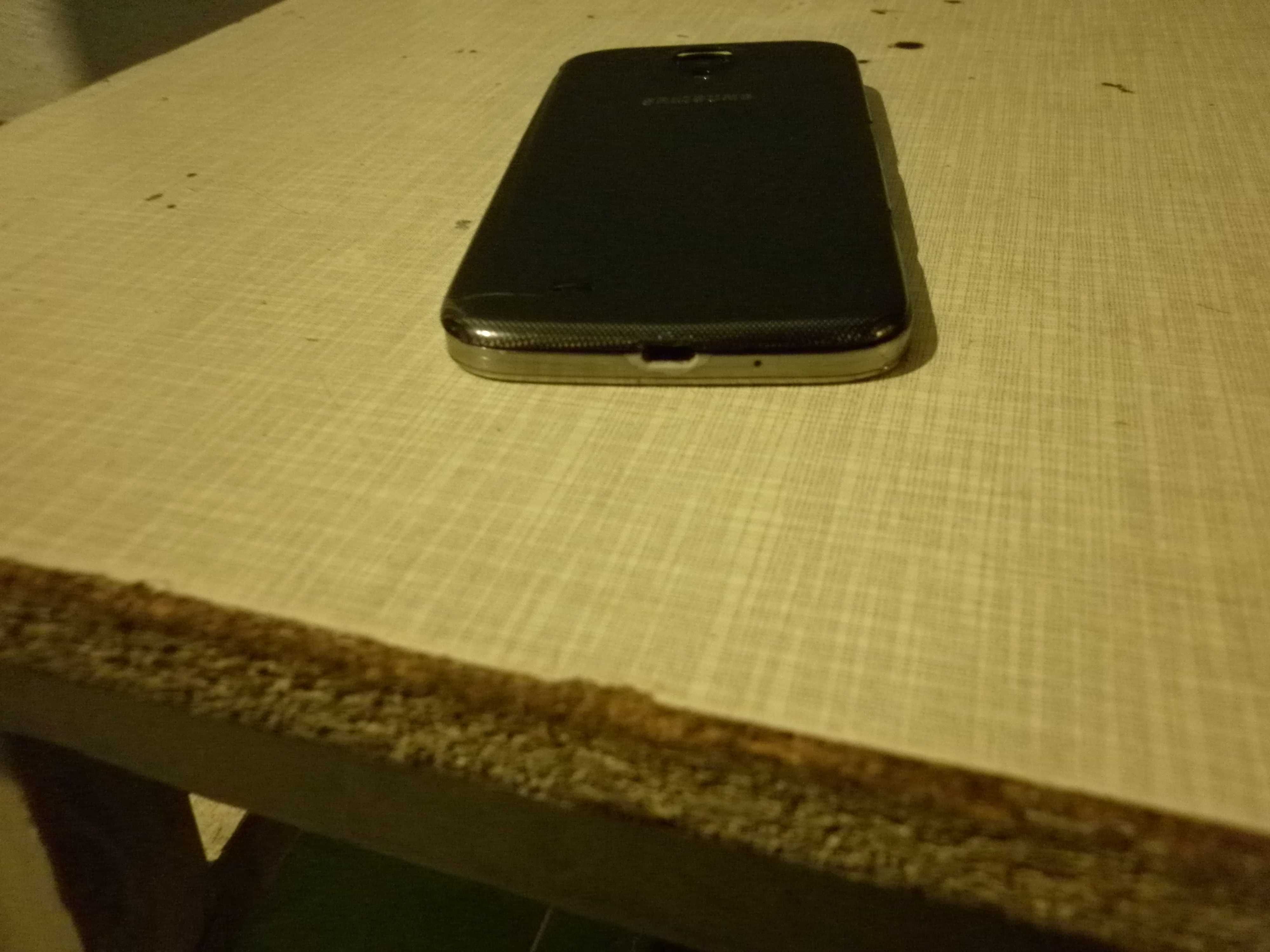 Смартфон Samsung Galaxy S4 GT-I9505