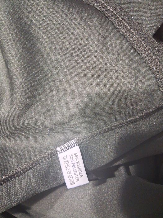 Czarna brokatowa sukienka r.44/46