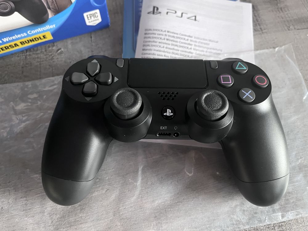 Comando PS4 - DualShock Oficial