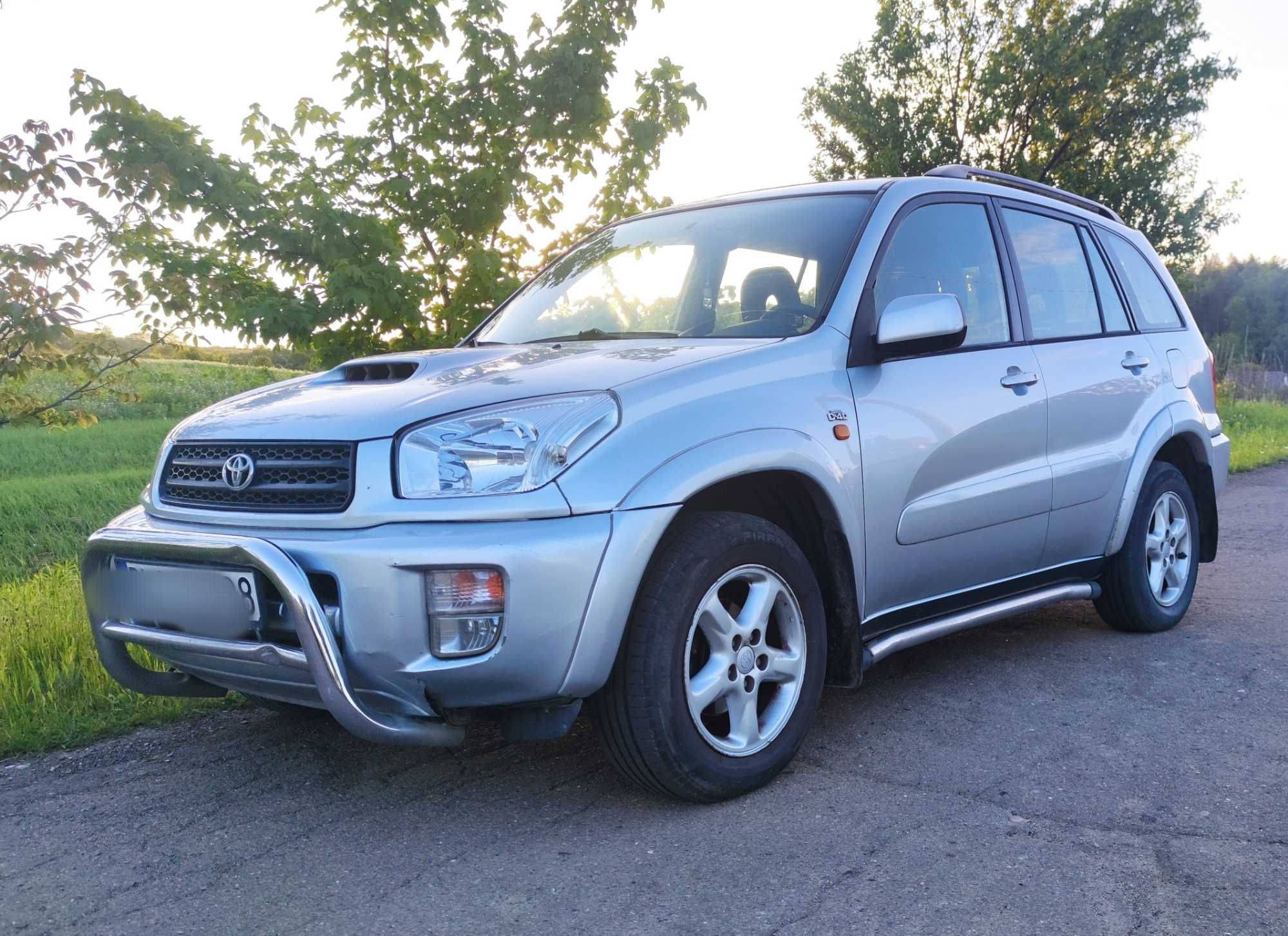 TOYOTA  RAV4  D4D  4х4 Тільки для військових