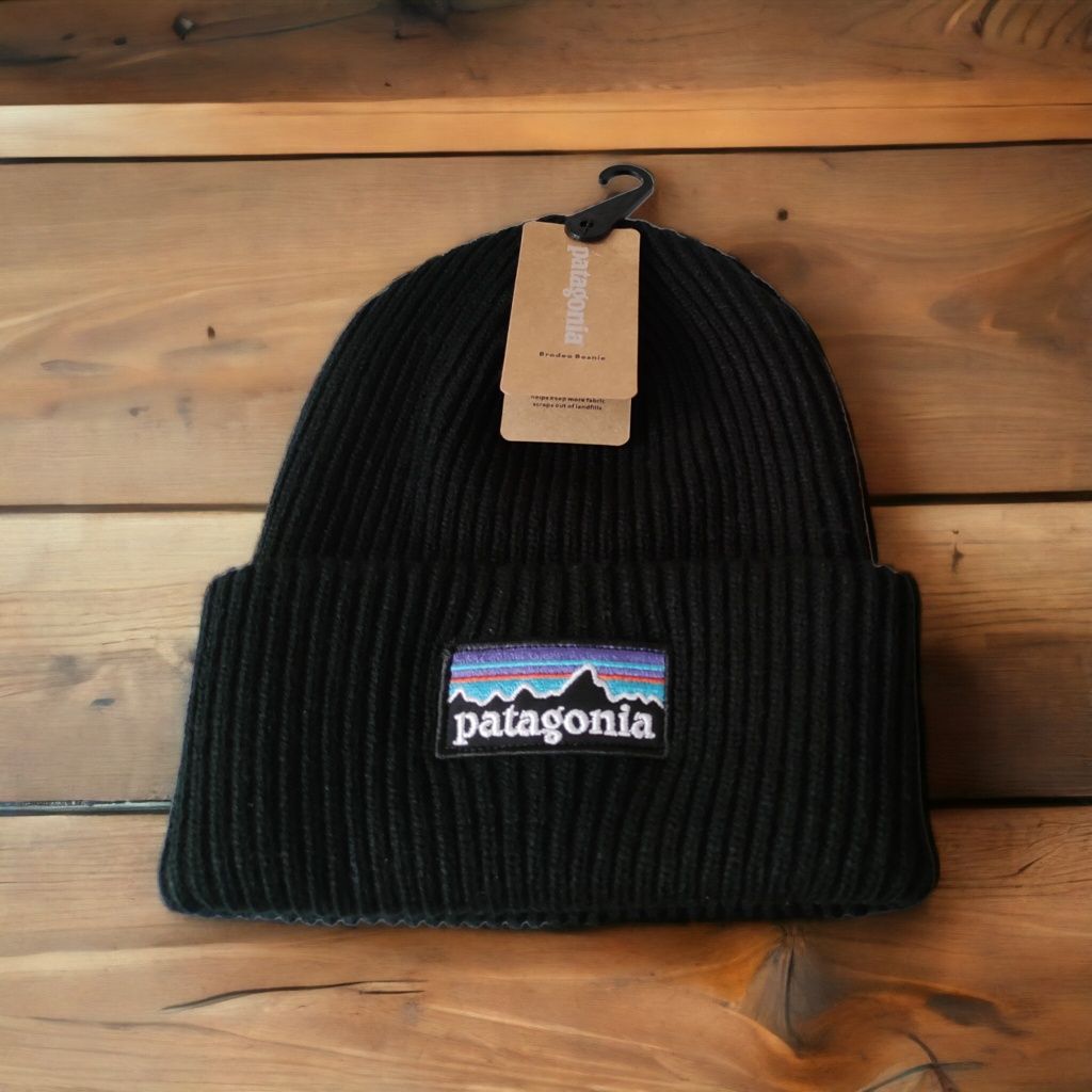 NOWA czapka zimowa PATAGONIA, z metkami, modnie styl outdoor