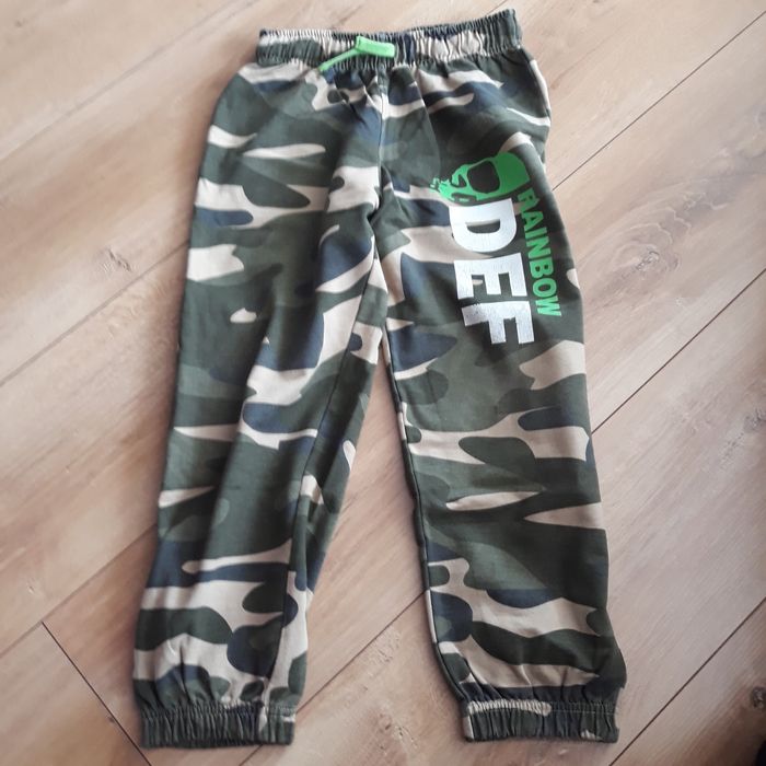 Spodnie dresowe roz.128