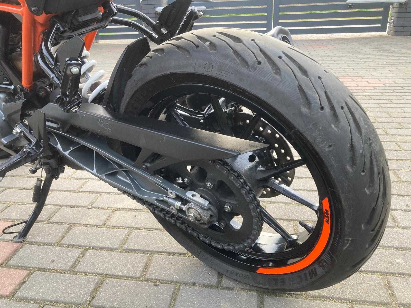 KTM DUKE 125 przebieg 7tyś km